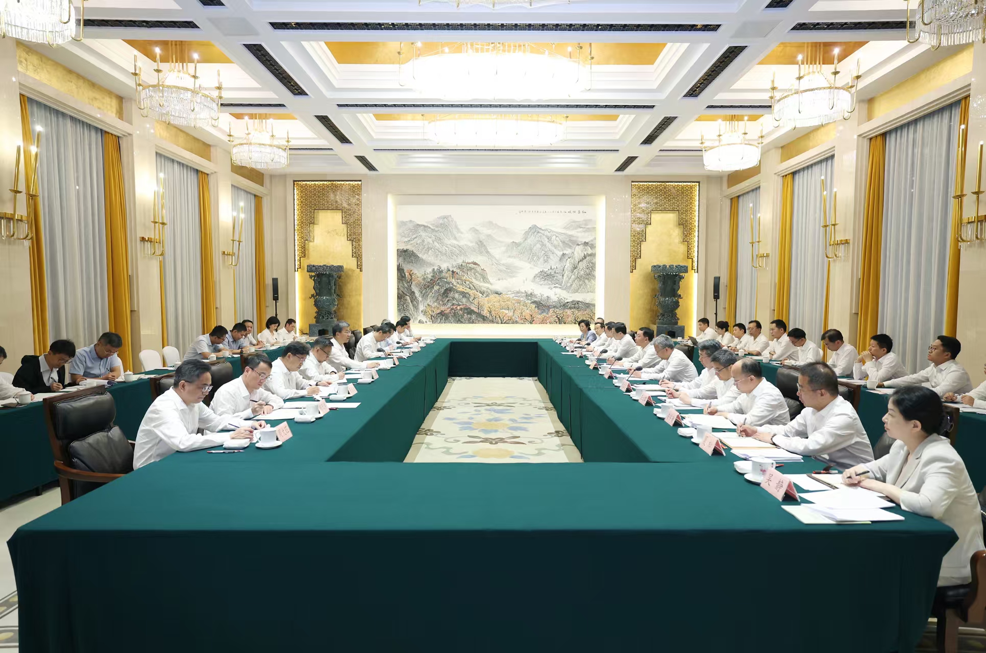 教育部与我省举行部省会商会议 怀进鹏关志鸥讲话 李殿勋主持